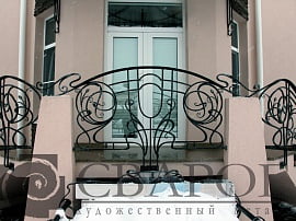 Кованые ограждения терасс